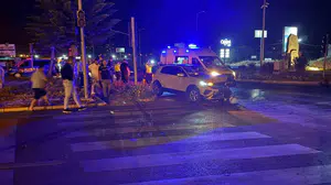 Gazipaşa'da alkollü sürücü trafik kazasında yaralandı