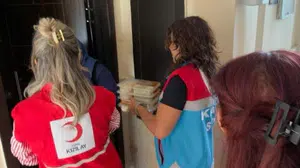 Kars Aşevi, ihtiyaç sahiplerine sıcak yemek ulaştırmaya başladı