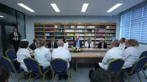 Cumhurbaşkanı Erdoğan, gençlerle eğitim üzerine sohbet etti