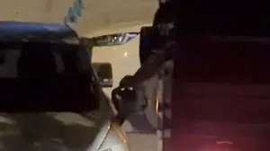 Kayseri'de kamyonet sürücüsü park halinde araçlara çarparak kayıplara karıştı