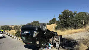 Uşak'taki takla atan araç kazasında sürücü hayatını kaybetti