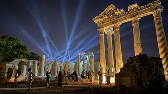 Antalya Ekim ayında zirve yaptı, 10 ayda 16 milyon turisti aştı