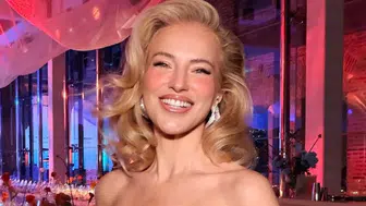 Emeklilikte altın çağ... Burcu Esmersoy 6 yıldır keyif sürüyormuş!