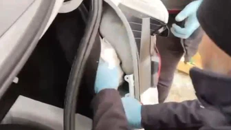 El telsizli zehir ağı çöktü... Araçtan çıkan paketler ekipleri harekete geçirdi!