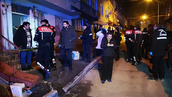 Çıkan kavgada baltayla ağır yaralandı