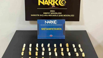 Mideyi depo yapmış... Hapı yutmak bu olsa gerek!