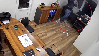 Tavana bastı, ofise indi... Ordu'da akılalmaz anlar kameralara yansıdı!