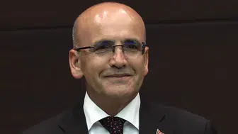 Mehmet Şimşek: 'İhracat ve turizm cari dengedeki iyileşmeyi destekliyor'