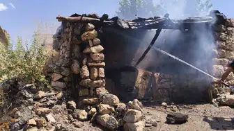 Siirt Kurtalan'da tandırdan çıkan yangın herkesi korkuttu