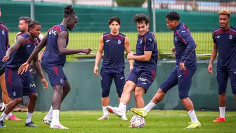 Ferencvaros karşısında oyun üstünlüğü yetmedi: Bordo-mavililer şansı Macaristan'a bıraktı