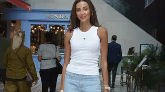 Özge Ulusoy ve Faruk Çolakoğlu çifti İstinyePark’ta görüntülendi