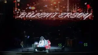 Kuşadası'nda Bülent Ersoy krizi: Konser gecikti, sahnede ipler koptu