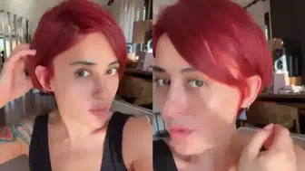 Sahne tarzıyla bilinen Melek Mosso bu kez saçlarıyla olay yarattı