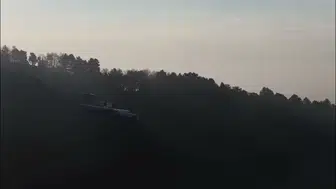 Sarp arazi ekiplerin işini zorlaştırıyor! Aydın'daki yangında mücadele sürüyor