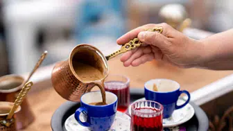 Türk Kahvesi neden acı olur? Acı olmaması için ne yapılır, harlı ateş kullanılır mı ve kavrum derecesi nasıl seçilir?