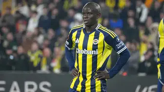 Fenerbahçe'de Lyon maçı öncesi rotasyon alarmı: Kante kulübeye çekilince kriz patlak verdi