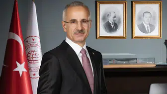 Bakan Uraloğlu'ndan 30 Ağustos mesajı: Zafer ruhunu mega projelerle geleceğe taşıyoruz