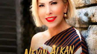 Nevin Alkan sözü ve müziği Hüner Coşkuner'e ait Güle Güle Git teklisini çıkardı