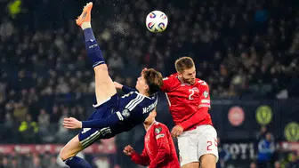 Scott McTominay Fenerbahçe'ye transfer mi olacak? Sözleşme imzaladı mı, hangi mevkide oynayacak, kaç numaralı formayı giyecek, bonservis ücreti ne kadar, yıllık ne kadar kazanacak?