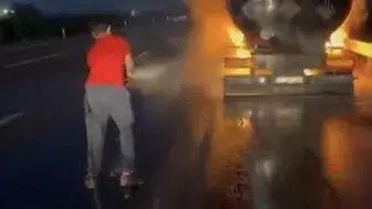 Osmaniye'de fuel oil yüklü tanker yol ortasında alev topuna döndü