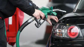 Akaryakıtta gece yarısı tarifesi: Motorin ve benzin fiyatlarına zam