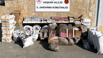 Diyarbakır'dan yola çıkan tır Kırşehir'de takıldı: Binlerce gümrük kaçağı ürün ele geçirildi