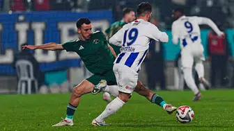 Uzatmalarda gelen gol maça damga vurdu: Esenler Erokspor evinde pes etmedi