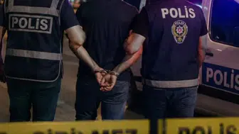 Kastamonu Cide'de terminal önünde havaya ateş açan şahıs tutuklandı