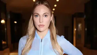 Hürrem Sultan'ın unutulmaz anı: Hayranlarından Meryem Uzerli'ye duygu dolu jest