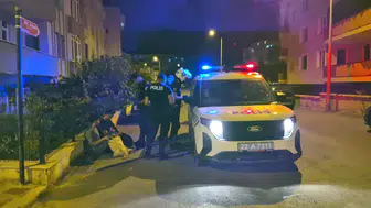 Jandarma şüphelenip durdurdu, gerçek ortaya çıktı: 5 düzensiz göçmen