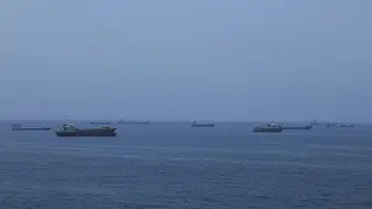 Hürmüz Boğazı'nda gece mesaisi: ABD'nin gizli petrol koridoru deşifre oldu