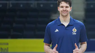 Dallas Mavericks’e imza atan Tarık Biberovic’ten duygusal Fenerbahçe sözleri