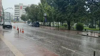 Kenti su bastı, sürücüler yolda kaldı: Samsun’da zor anlar