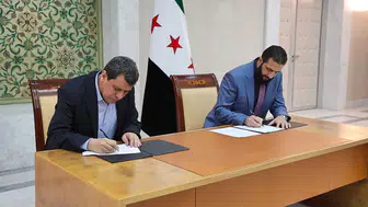 Suriye'de tarihi gün: SDG/YPG tüm yapısıyla feshedildi!