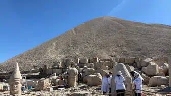 Nemrut Dağı'nda binlerce yıllık dev heykellere nanoteknolojik dokunuş