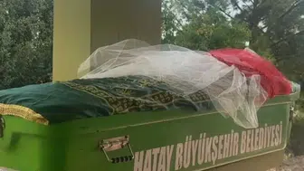 Hatay'daki zincirleme kazada can kaybı 3'e yükseldi: Genç kız gelinliğiyle uğurlandı