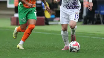 Esenyurt'ta zorlu puan mücadelesi: Eyüpspor ile Alanyaspor kozlarını paylaşıyor