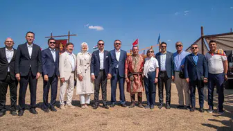 Avrupa'da Hun-Türk rüzgârı: Türk dünyası Macaristan'da buluştu