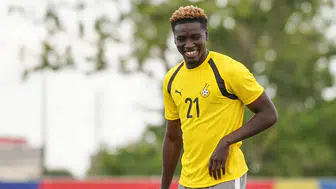 Kojo Peprah Oppong Fenerbahçe'ye transfer mi oldu? Sözleşme imzaladı mı, ne zaman imza atacak, hangi mevkide oynayacak, kaç numaralı formayı giyecek, bonservis ücreti ne kadar, yıllık ne kadar kazanacak?