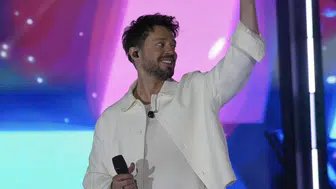 Murat Boz Erzurum Kültür Yolu Festivali’nin sekizinci gününde sahne aldı