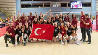 Filenin Sultanları Akdeniz Oyunları’nda şampiyon oldu: İtalya'yı 3-0 devirdiler
