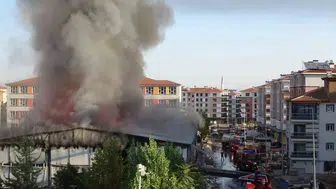 Malatya'da işçilerin kaldığı yatakhanede yangın paniği