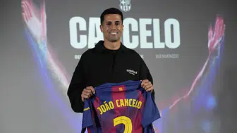 Barcelona'da Joao Cancelo dönemi yeniden başladı: İmzalar 2029'a kadar atıldı