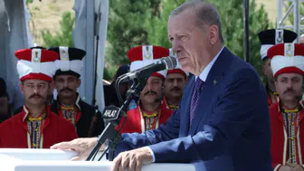Cumhurbaşkanı Recep Tayyip Erdoğan'dan Malazgirt'te açıklamalar
