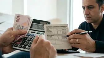 Emekli maaşı zammı ne kadar olacak? En düşük emekli maaşı kaç TL, yüzde kaç zam yapılacak, emekli maaşı nasıl hesaplanır?