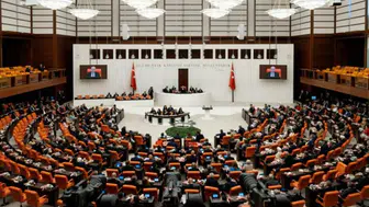 Özel, Ağbaba ve Kadıgil için süreç başladı: Dokunulmazlık fezlekeleri Mecliste