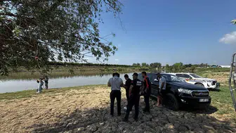 Adana'da Ceyhan Nehri'ne giren 2 çocuk için arama çalışmaları 2. gününde de devam ediyor