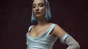Melike Şahin Ölmem Ölemem şarkısıyla YouTube Trendler listesinde zirveye yerleşti