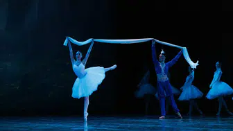 İstanbul Genç Bale Topluluğu klasikleşen La Bayadère ile sezona merhaba diyor