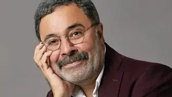 Sis ve Gece İran’da Karga oldu! Ahmet Ümit’ten dikkat çeken açıklama